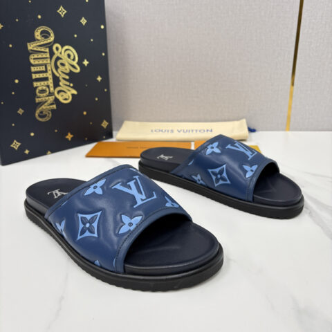 LV 直拖老花凉拖