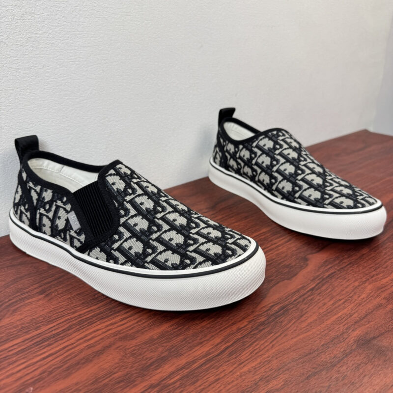 DIOR  Saltwind男士便鞋 货号：3SN3597 蓝色