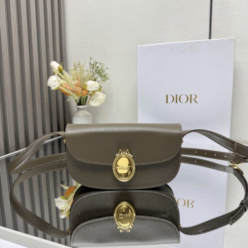 DIOR 最新款Medaillon系列 型号:3921 军绿色小号