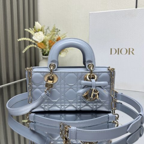DIOR LADY D-JOY 手袋 型号：0613「淡蓝色带蝴蝶结小羊皮」小号