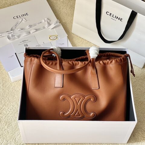 CELINE CABAS TRIOMPHE抽绳托特 编号:199973