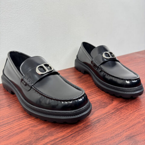 DIOR 男士轻质皮革乐福鞋
