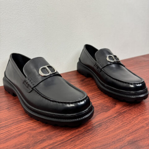 DIOR 男士轻质皮革乐福鞋