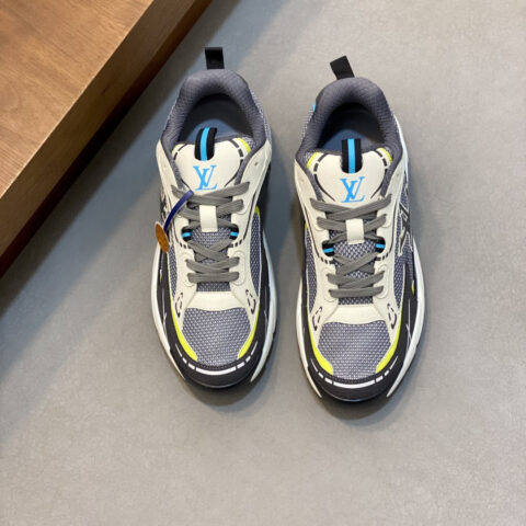 LV Run 2.0运动鞋