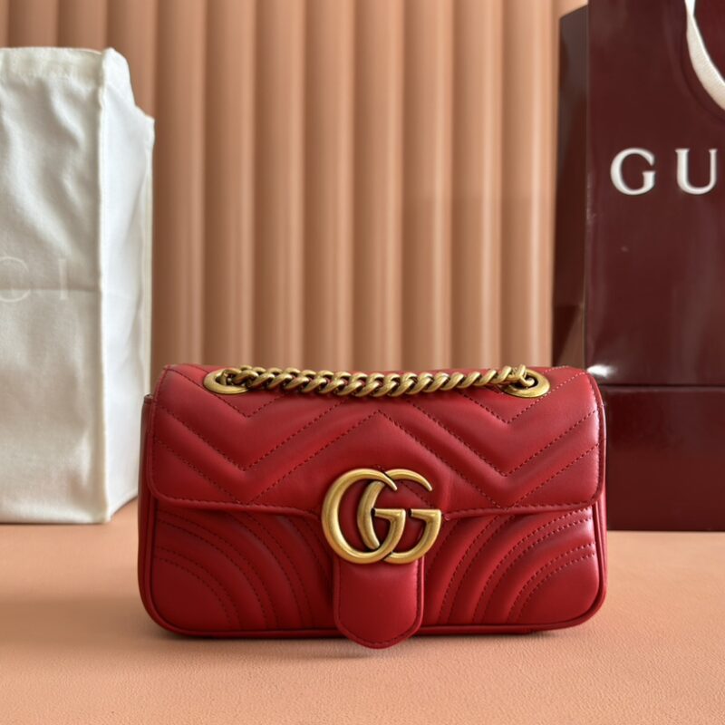 GUCCI GG Marmont系列 型号:446744
