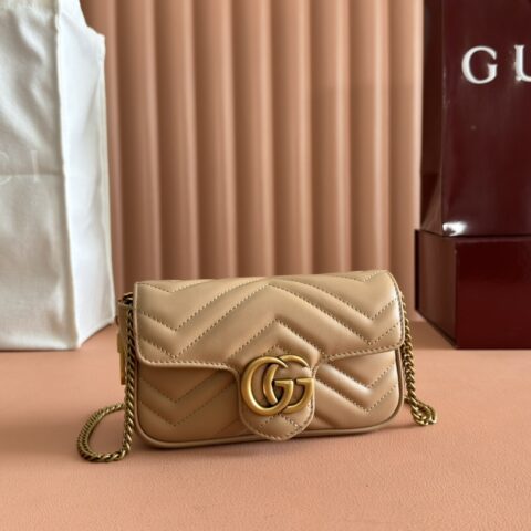 GUCCI GG Marmont系列超迷你手袋 型号:476433玫瑰全皮/原厂皮