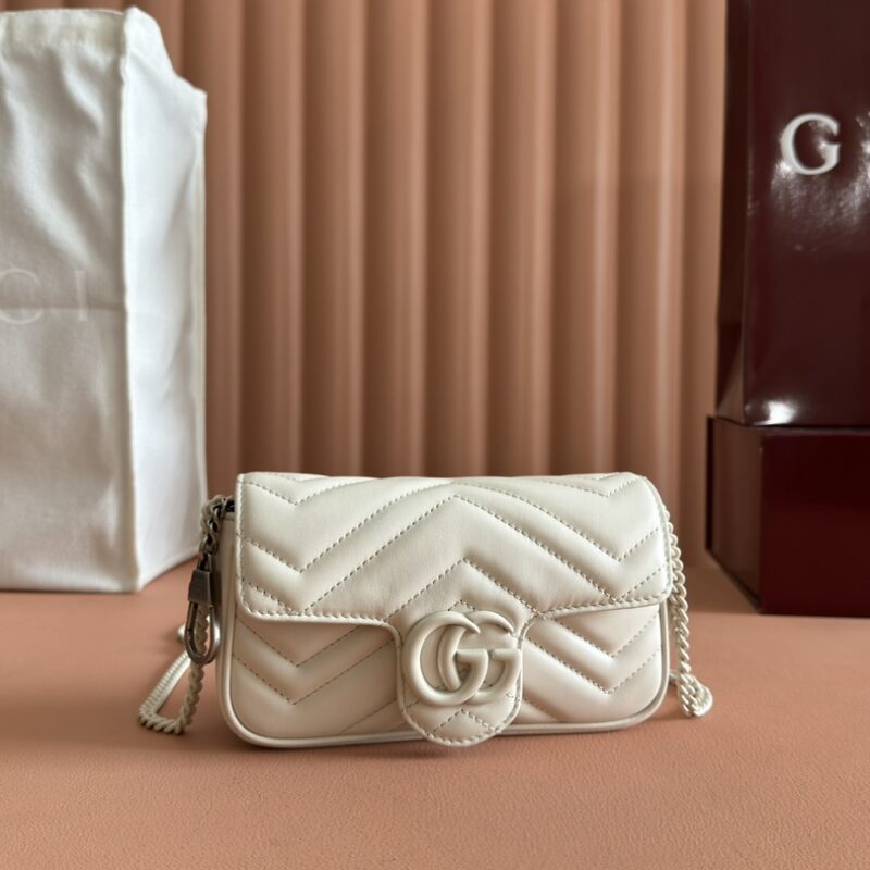 GUCCI GG Marmont系列超迷你手袋 型号:476433白扣全皮/原厂皮