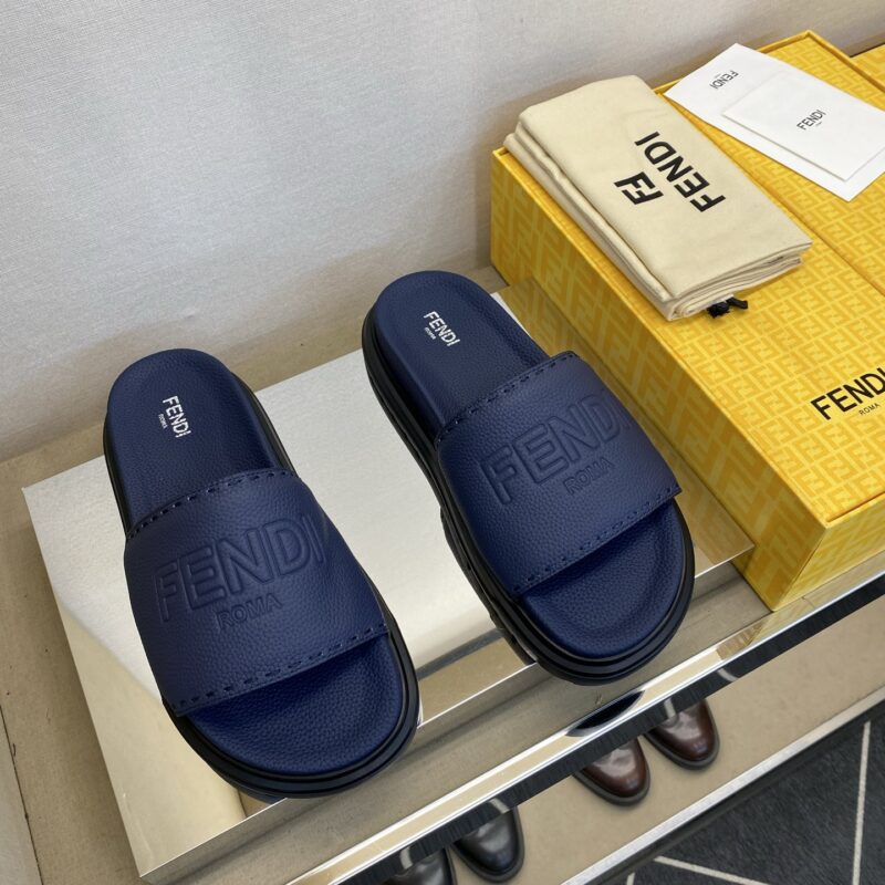 FENDI 男士拖鞋