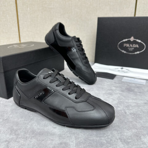 PRADA 红标系列慢跑运动鞋