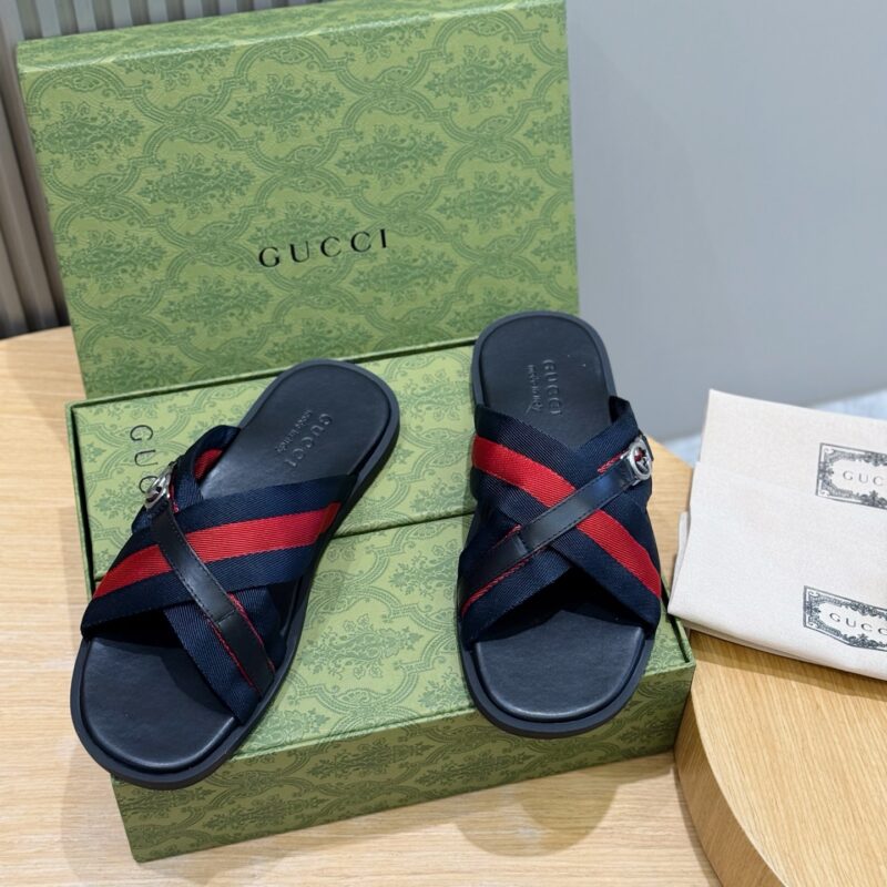 GUCCI 男士互扣式双G拖