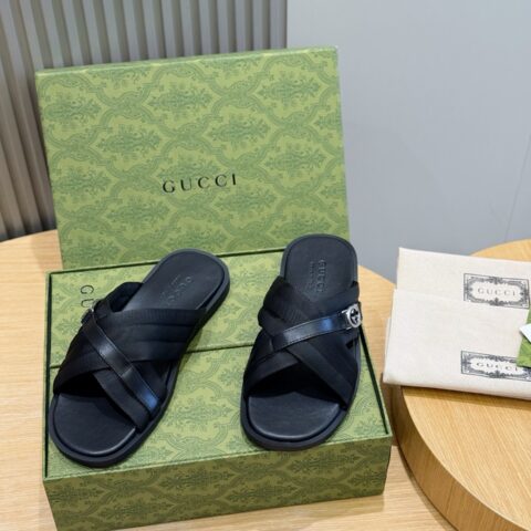 GUCCI 男士互扣式双G拖