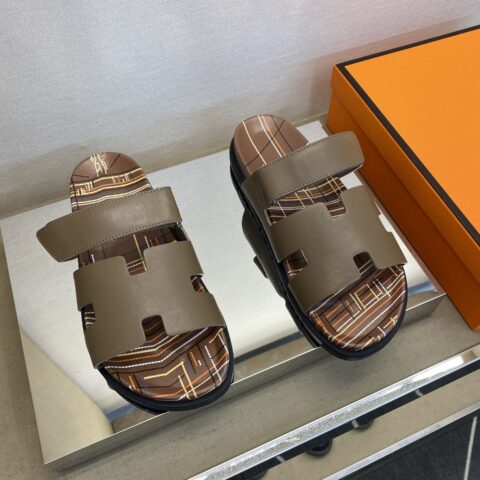 HERMES 男士真皮拖鞋