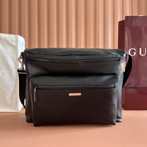 GUCCI Generation 系列 型号:875369 黑色/全皮