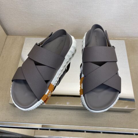 HERMES 男士真皮拖鞋