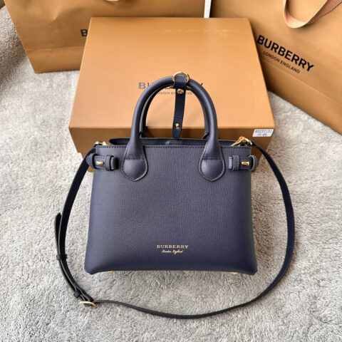Burberry House 格纹拼皮革班纳手袋 型号7131藏兰色
