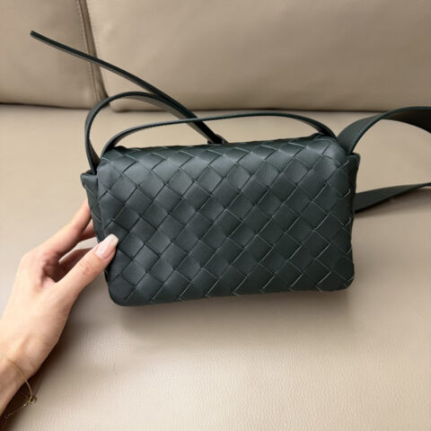 BV Intrecciato Mini Bag 型号:857931 意大利绿