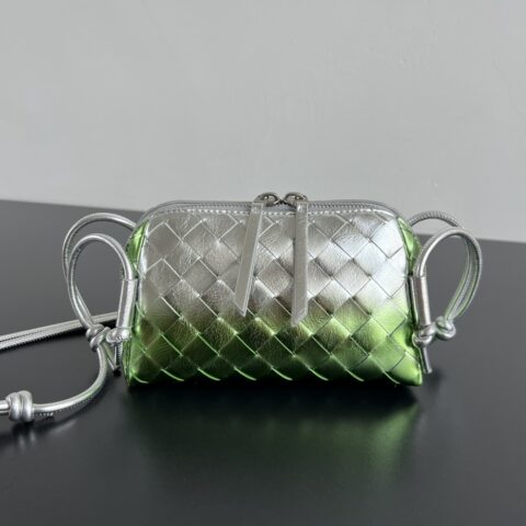 BV 新款 Concert pouch 794258渐变色