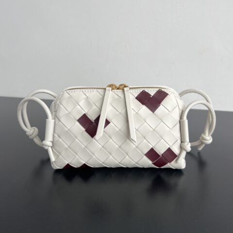 BV 新款 Concert  pouch  794258 白色/巴罗红爱心