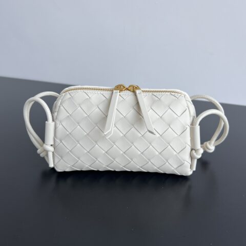 BV 新款 Concert pouch 794258 海盐蓝