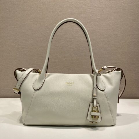 PRADA 新品手提包🎉1BG661