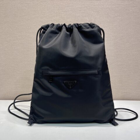 PRADA 🎉运动双肩背包🎉2VZ126