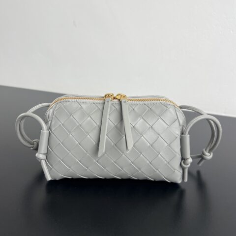 BV  Concert  pouch  794258 银灰色