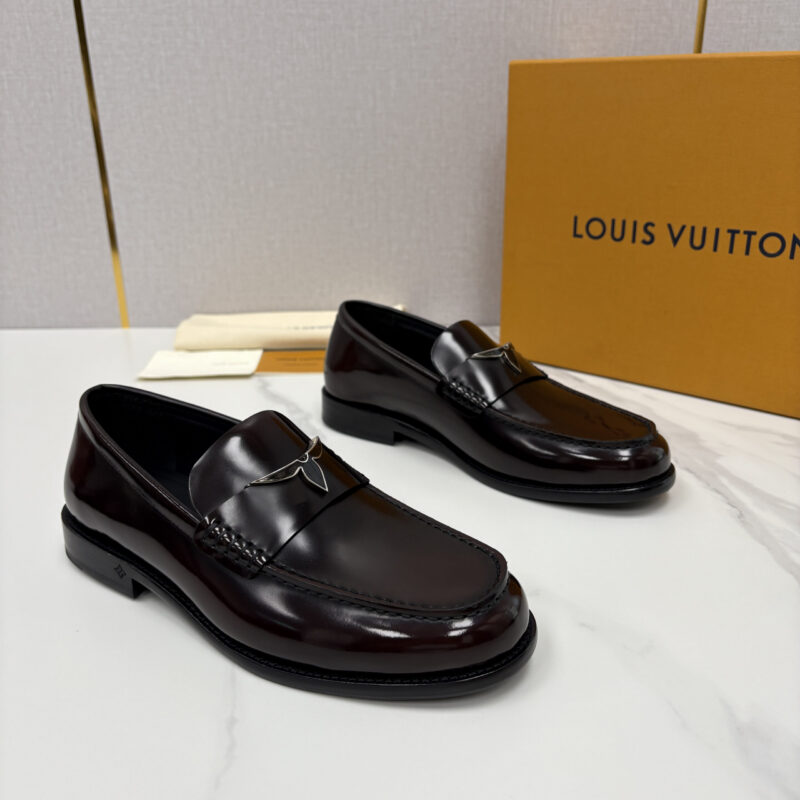 LV 乐福鞋皮鞋
