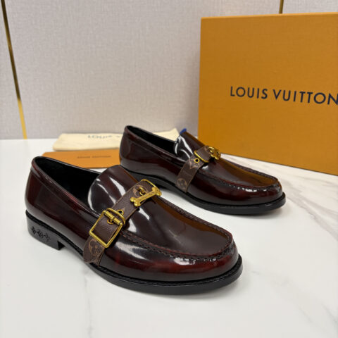 LV 乐福鞋皮鞋