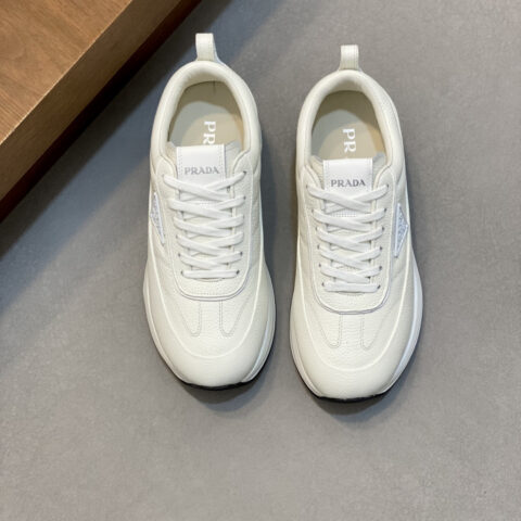 PRADA 男士新款皮面拼接运动鞋