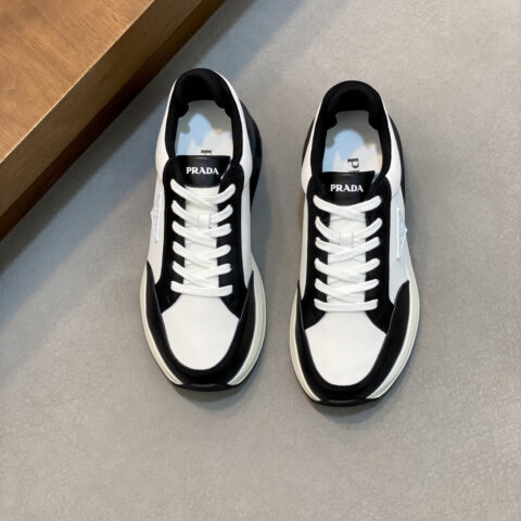 PRADA 男士新款网面拼接运动鞋