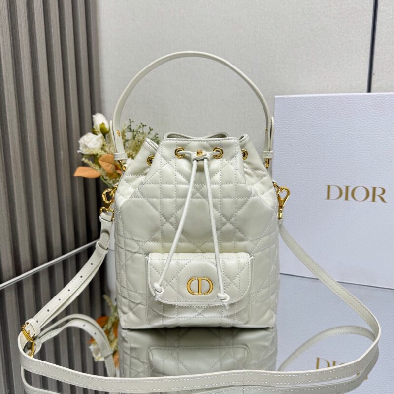 DIOR Caro 水桶包 型号:M3372米白色
