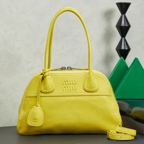 MIUMIU 新品爆款Vivant保龄球包 5BB199黄色