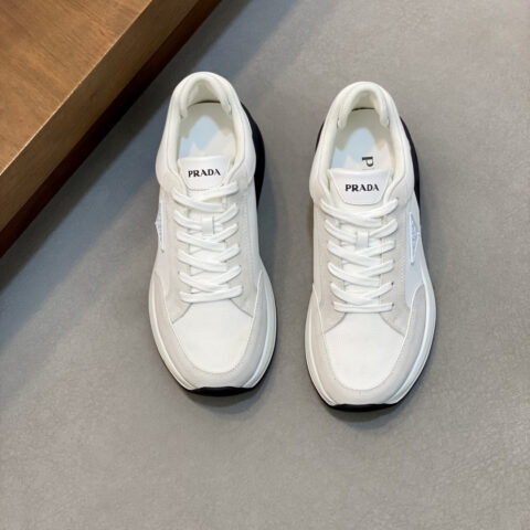 PRADA 男士新款网面拼接运动鞋
