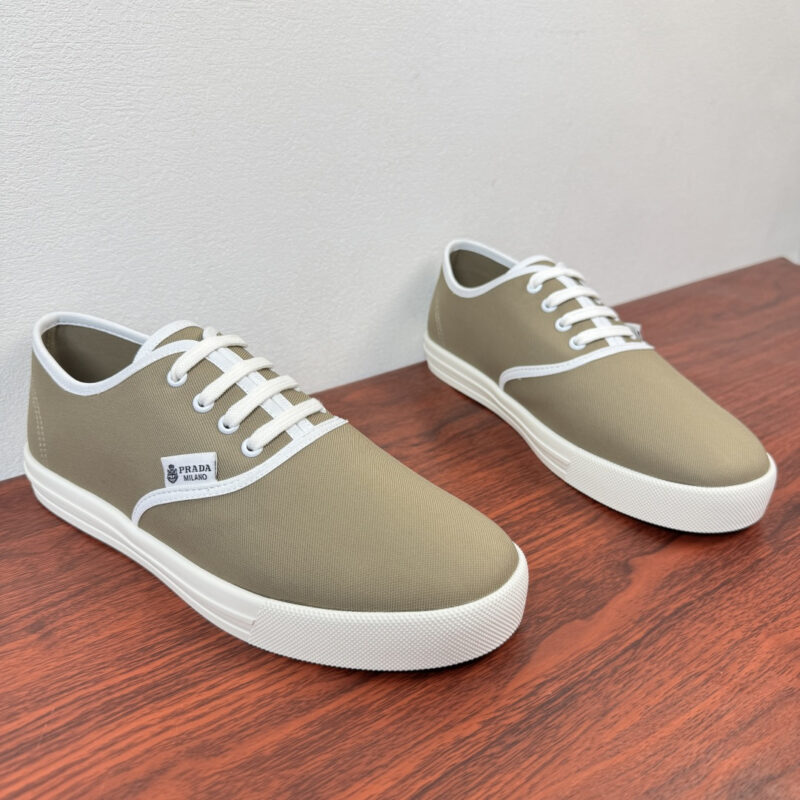 PRADA 斜纹布系带运动鞋 货号:2EE042 杏色