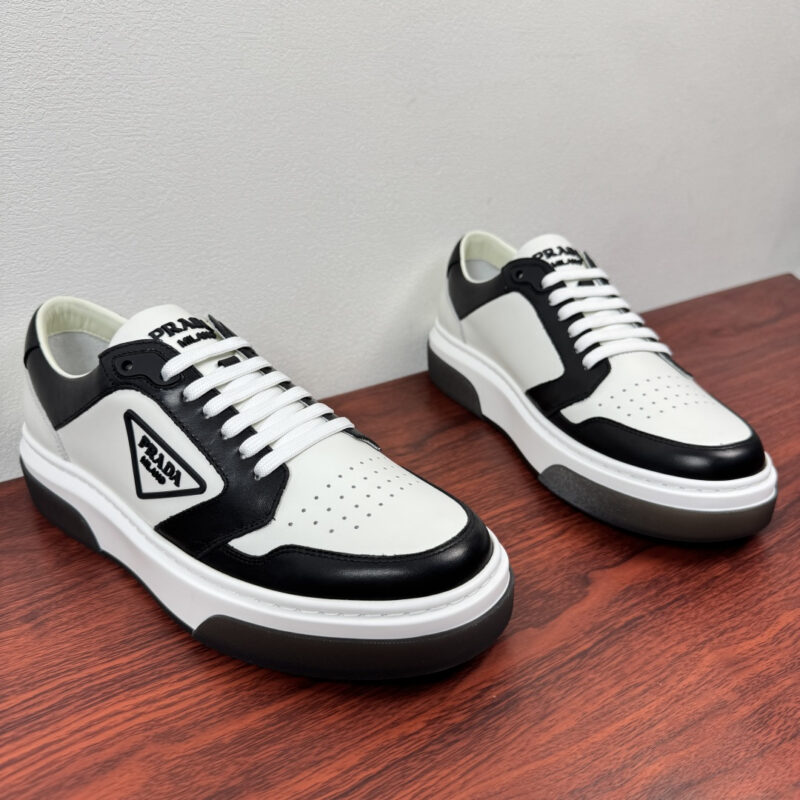 PRADA 新款男士厚底皮革运动鞋
