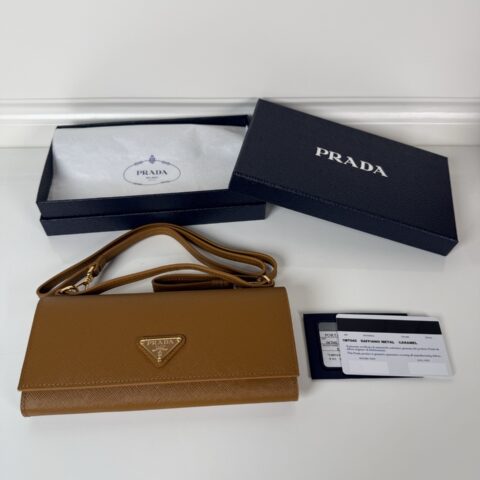 PRADA P家 女士多功能迷你斜跨+手拎多功能钱包 型号1MT042