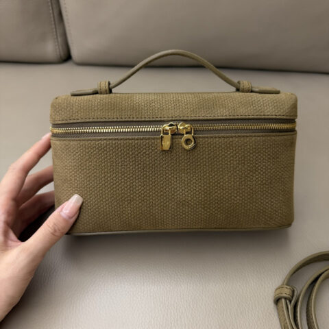 Loro Piana Extra Pocket L19手拿包 型号：FAN6658 麻布纹 泥土棕