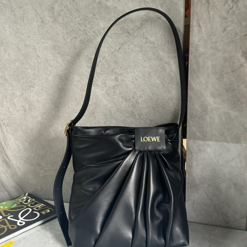LOEWE 新款褶皱托特包Draped 0808 黑色