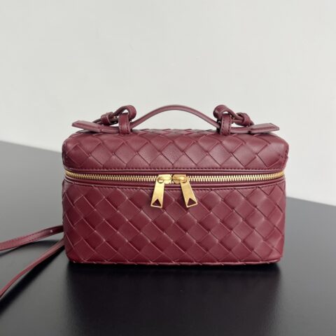 BV Vanity Case 绳带化妆包 789109酒红