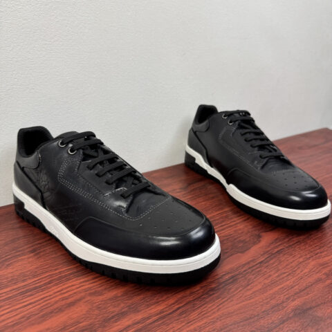 BERLUTI 新款男士playoff擦色皮革运动鞋 货号：S6254黑色