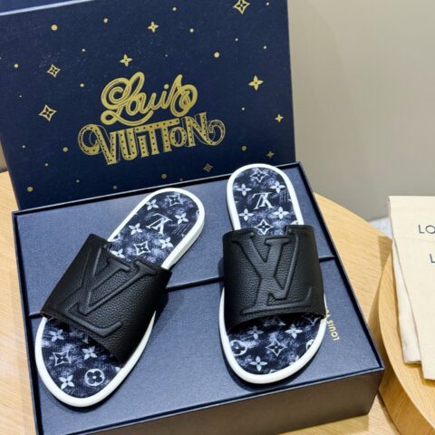 LV L家Waterfront凉拖