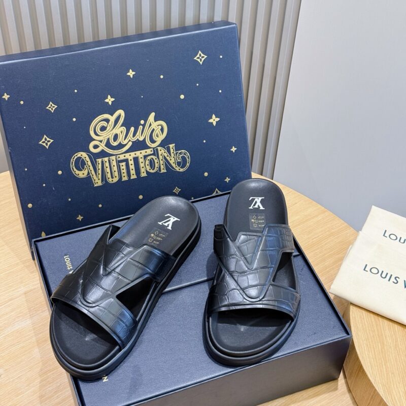 LV L家 OASIS 凉拖