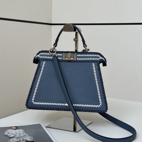 FENDI Peekaboo I See U 小号手袋 款号80143
