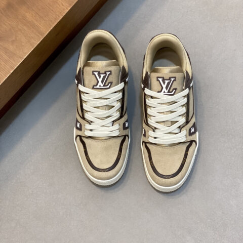 LV TRAINER系列运动鞋