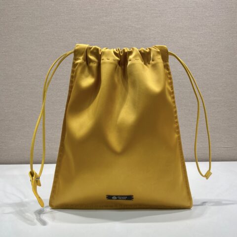 PRADA 🎉新品手包🎉1NK063纯手工缝线