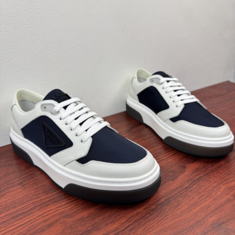 PRADA 新款男士厚底皮革运动鞋