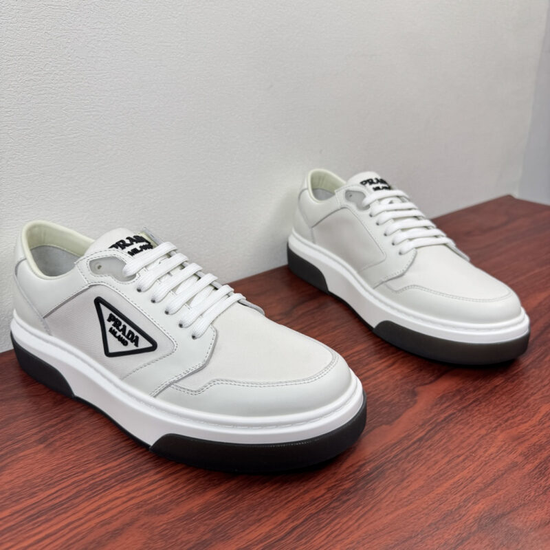 PRADA 新款男士厚底皮革运动鞋