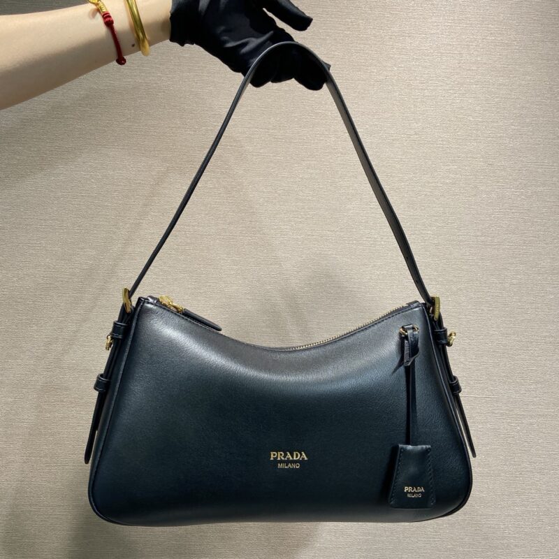 PRADA 新品单肩包🎉1BC229-1