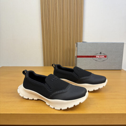 PRADA 原单·休闲运动鞋一脚蹬