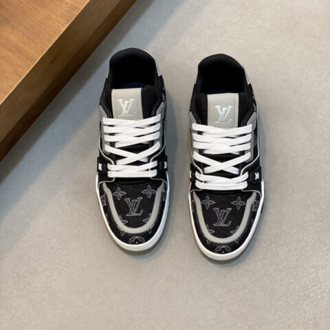 LV TRAINER 新款男士运动鞋